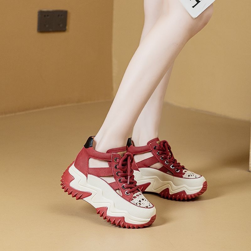Women Shoes Size Chart - Damskie masywne sneakersy na platformie w