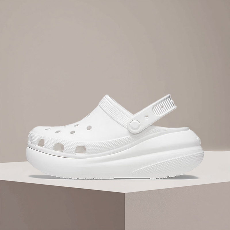 Croc Style Clog - Crocs Classic Crush Clog w kolorze