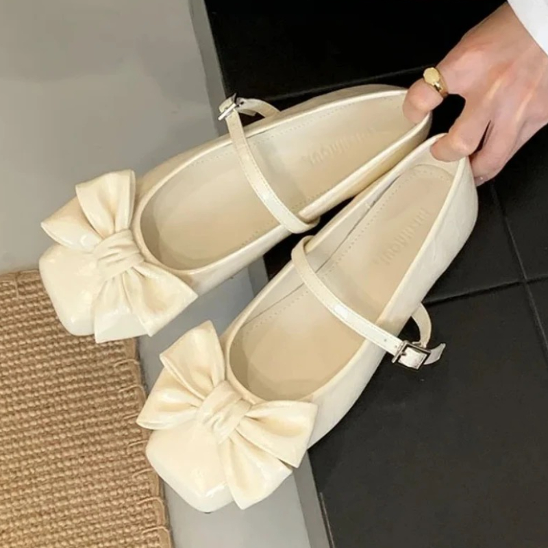 Urocze czółenka damskie w kolo – Women Shoes Brand recenzja i cena