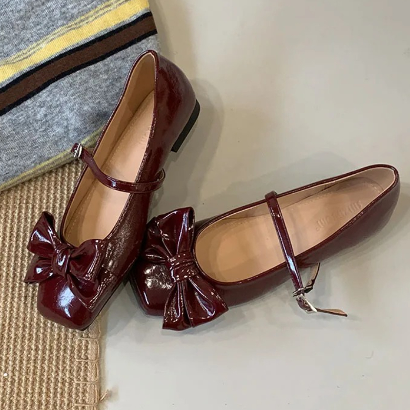 Urocze czółenka damskie w kolo – Women Shoes Brand recenzja i cena