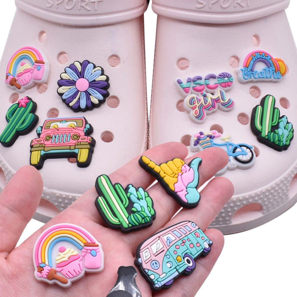 Ozdoby do Crocsów na wakacje n – Croc Style Clog recenzja i cena
